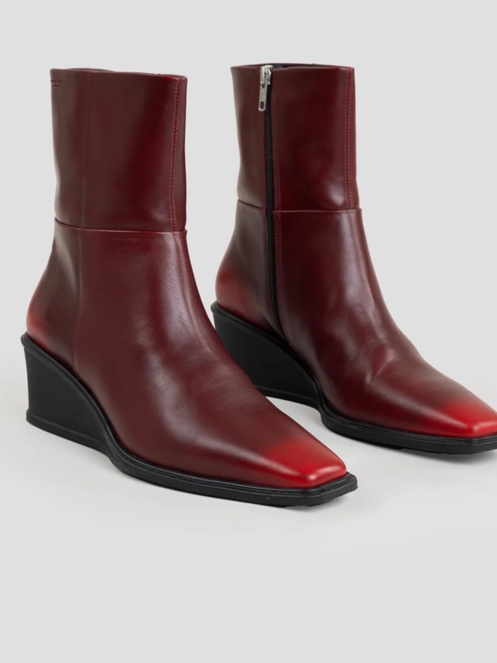 Vagabond Anio Red Leather Brush-Off Booties sz10 (sz 40)